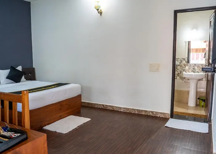 Dhanrains Moonlight Retreat Cottages